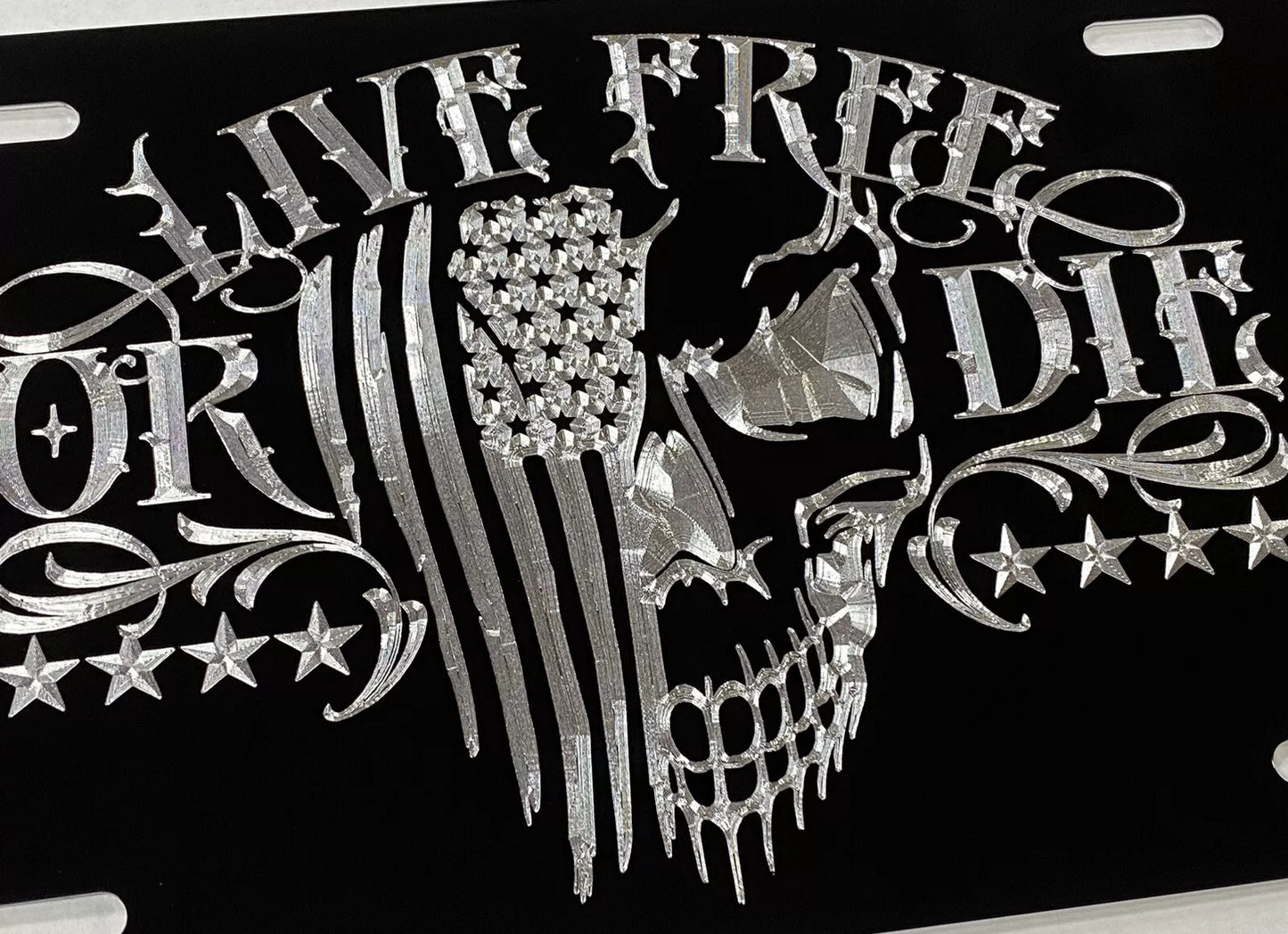 US Flag LIVE FREE OR DIE Skull Patriotic Car Tag Diamond Etched License Plate